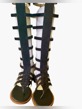 CHANEL GLADIATOR-STYLE SANDALS IN BLACK SUEDE